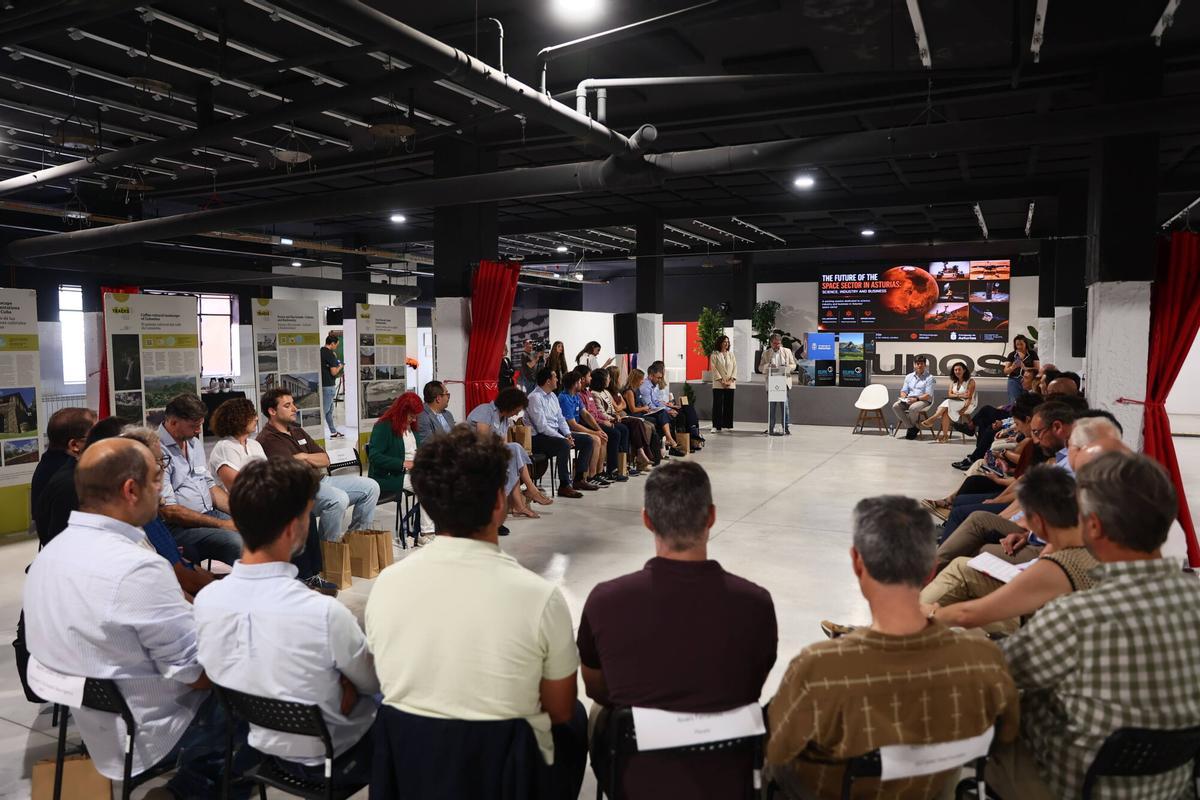 EN IMÁGENES: Visita de expertos internacionales del espacio al Pozo Sotón