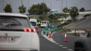 Cientos de coches y conductores atrapados por la "errática" gestión de la autovía de Ibiza a Sant Antoni