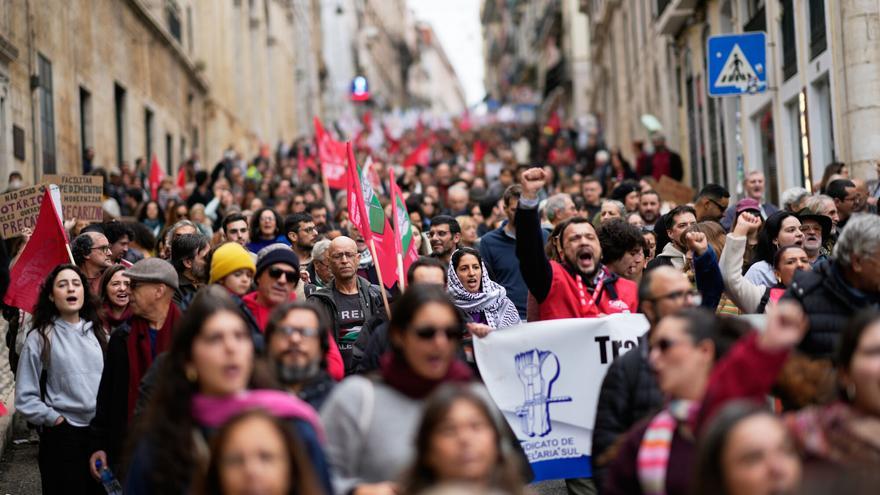 Gran seguimiento en Portugal de la huelga general en contra la reforma laboral del Gobierno