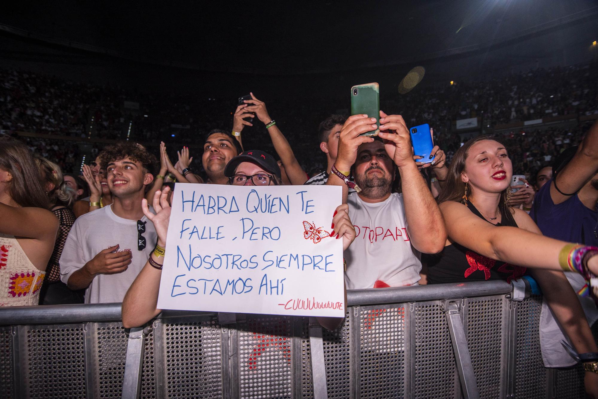 El Coliseum se rinde a 'Motomami': los mejores momentos del concierto de Rosalía en A Coruña