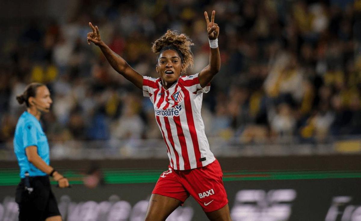 Luany celebra su gol frente al Häcken