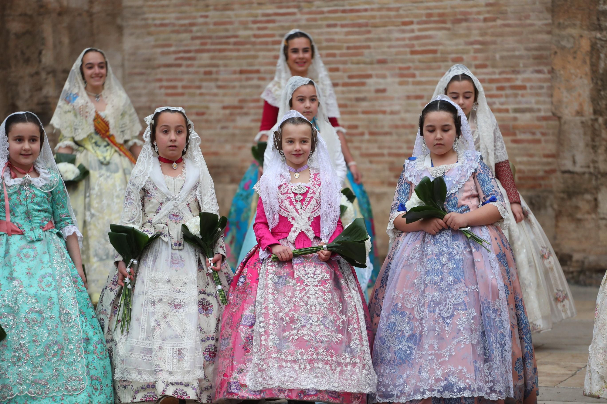Búscate en el primer día de ofrenda por la calle de la Paz (entre las 15:30 a las 17:00 horas)