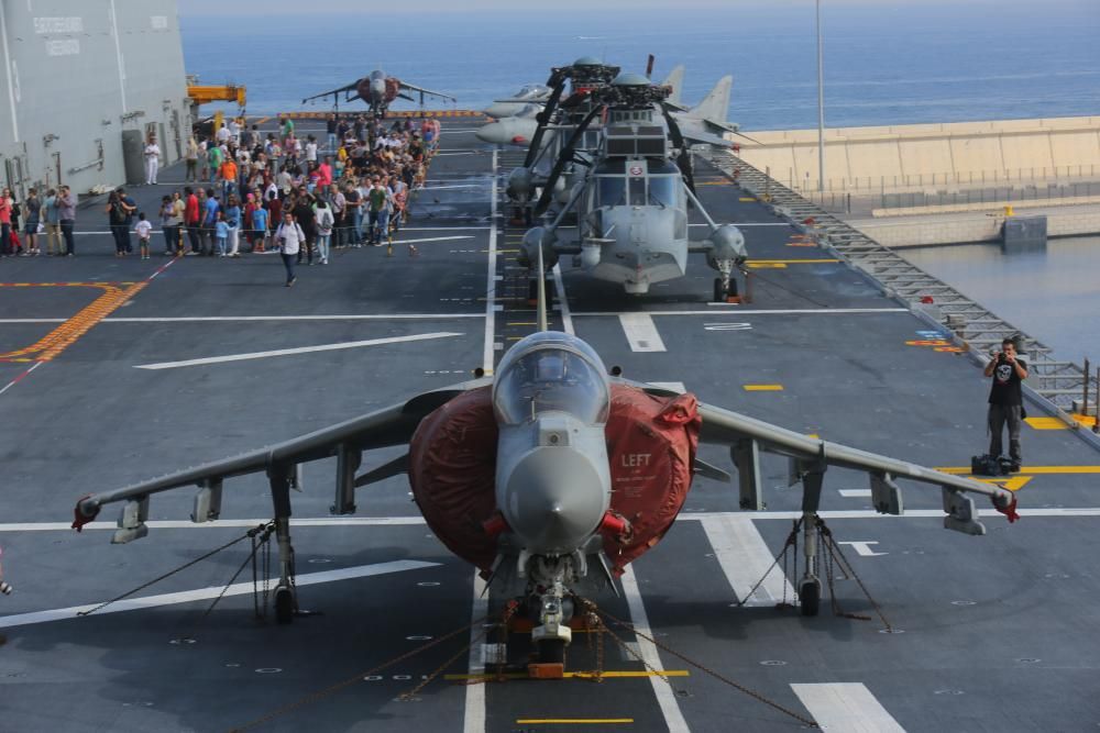 Visita al portaaeronaves Juan Carlos I