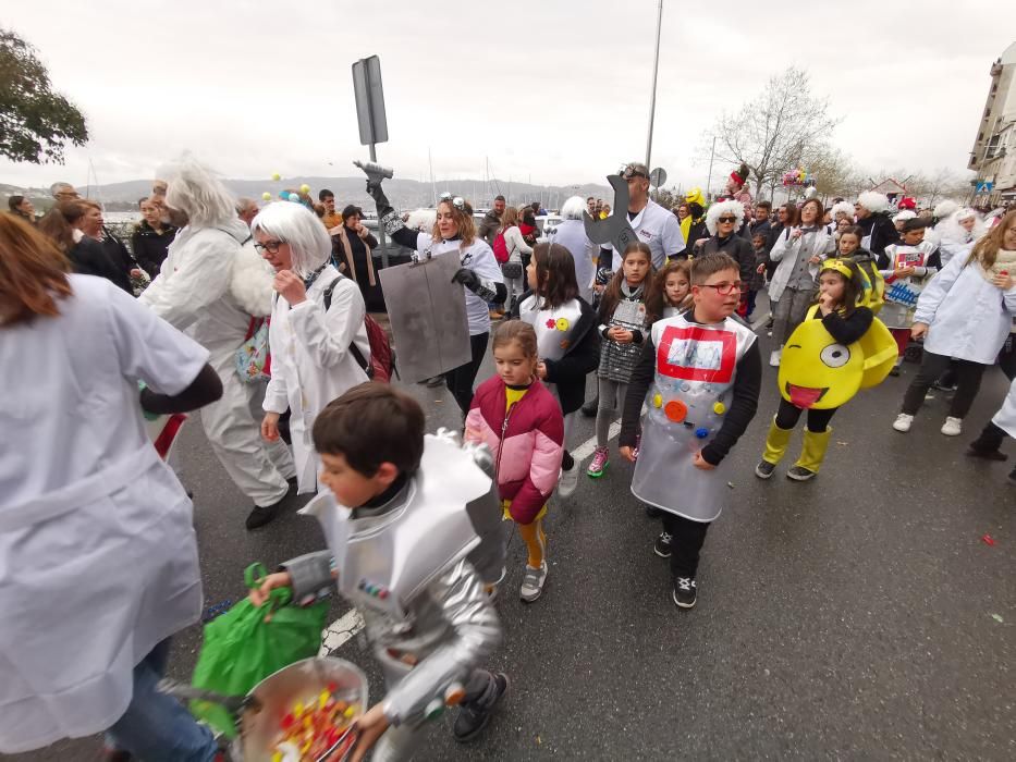 Moaña, Aldán y Bueu dicen adiós a sus carnavales con altas dosis de humor y originalidad.