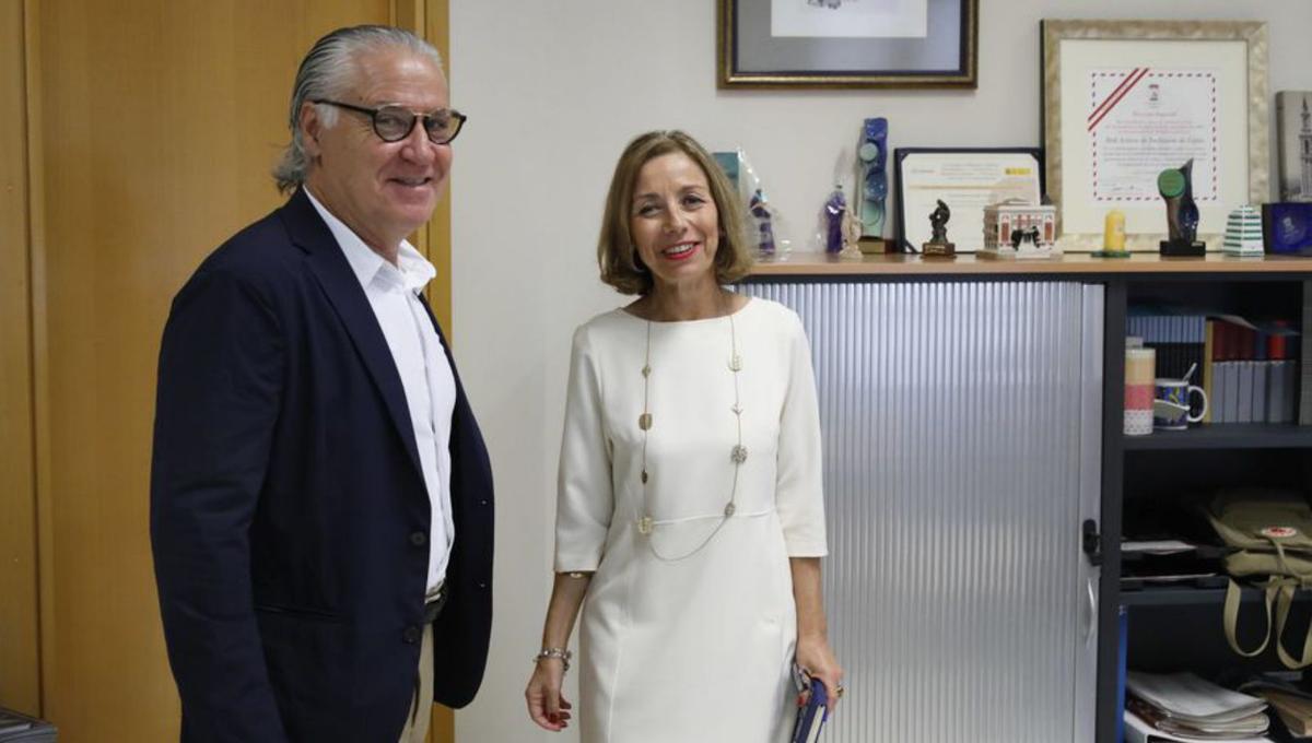 Ahúja se reúne con la Fundación Kocina | MARCOS LEÓN