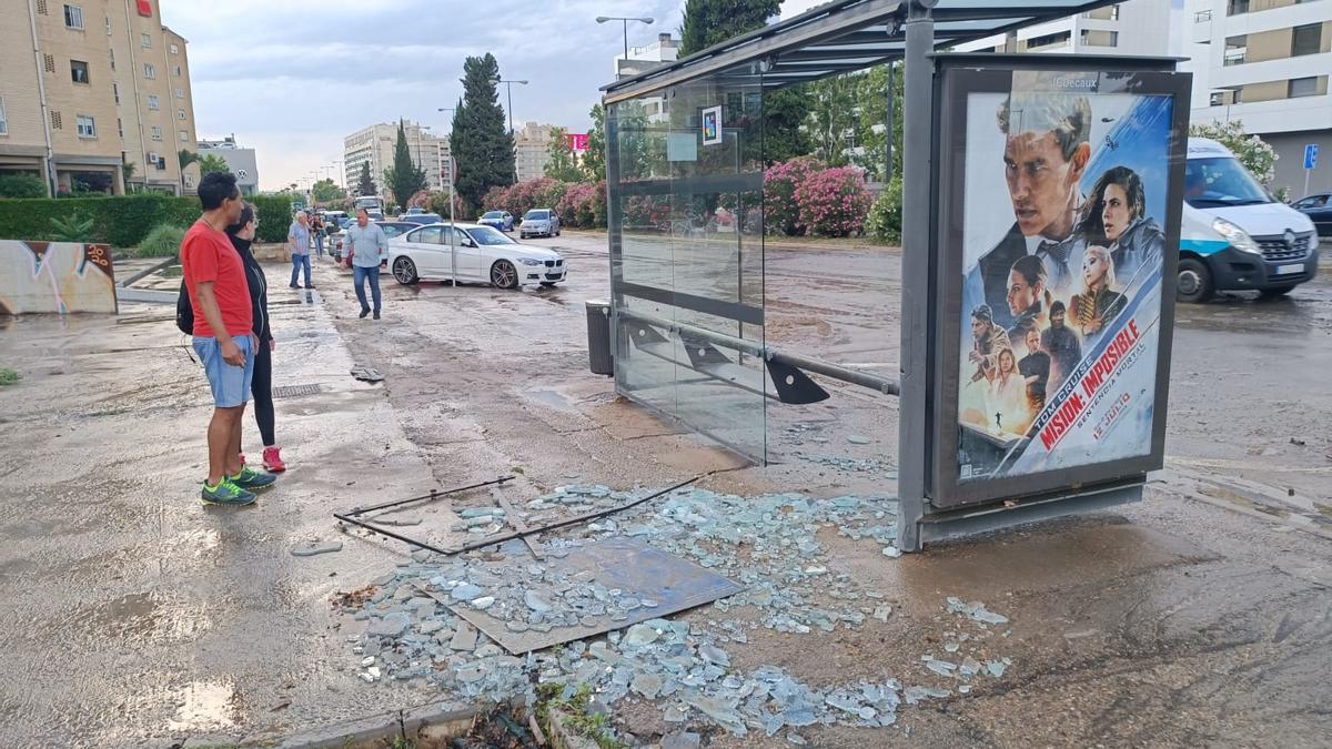 EN IMÁGENES | Así están las calles de Zaragoza por el tormentón de lluvia y granizo