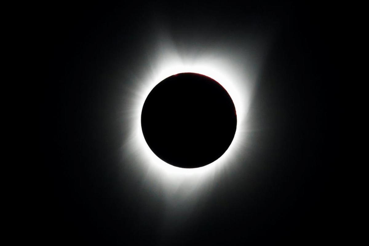 Eclipsi solar total