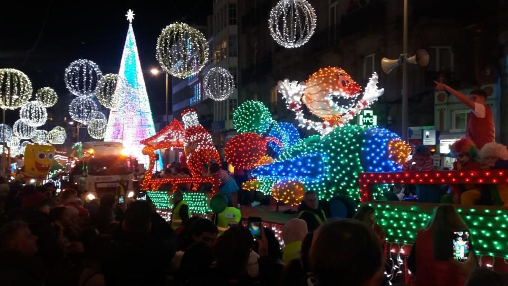 Las imágenes de la Cabalgata de Reyes de Vigo 2019