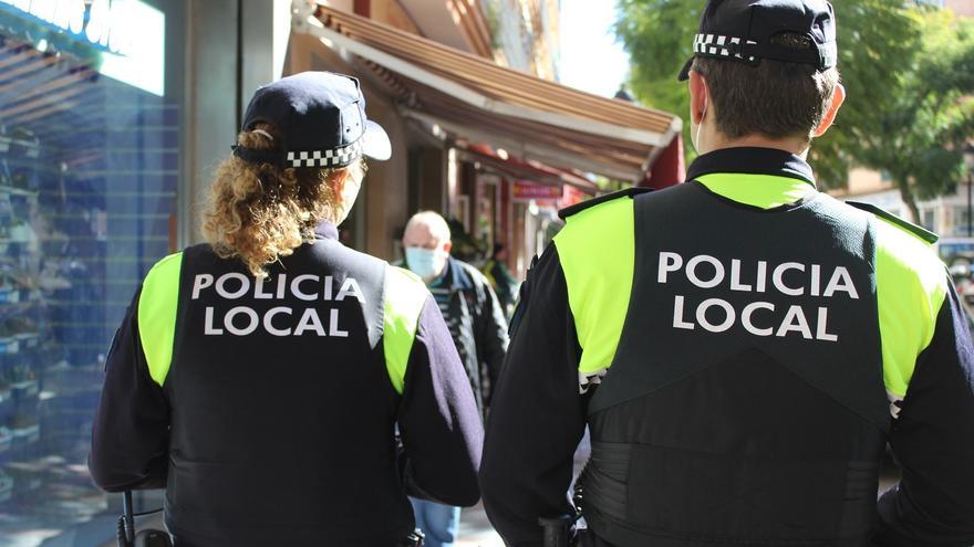 Fuengirola convoca 14 nuevas plazas de Policía Local para reforzar su plantilla