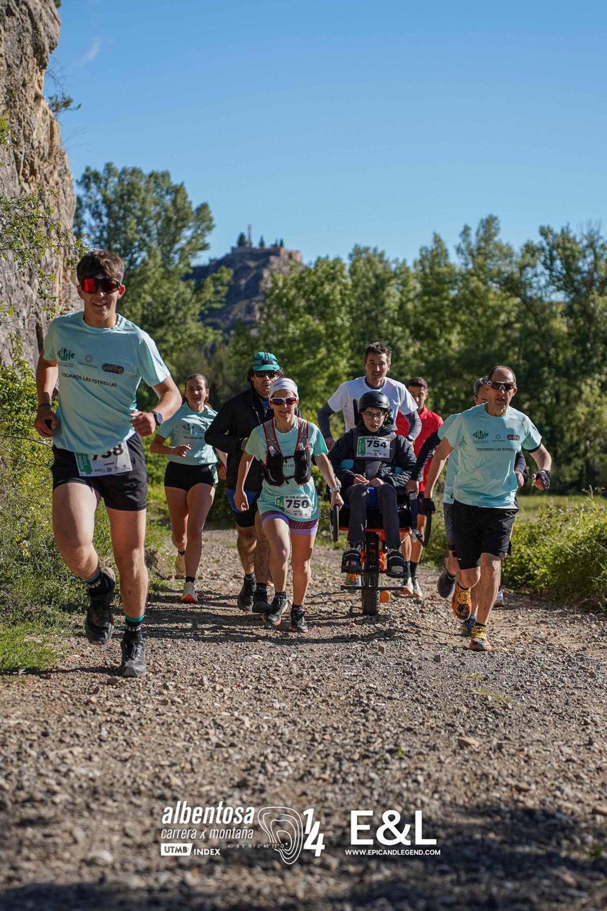 Héctor en un momento de la manzanera Trail Run en la que participó junto a su hermano David.