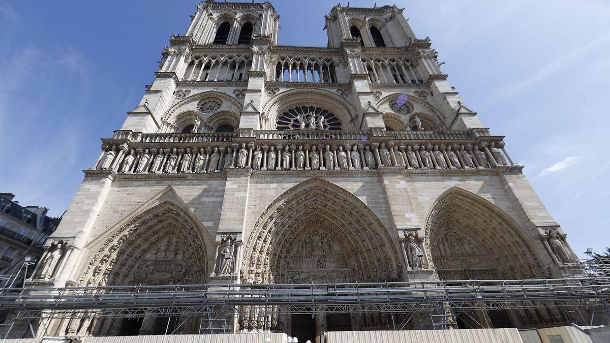 La façana de Notre Dame