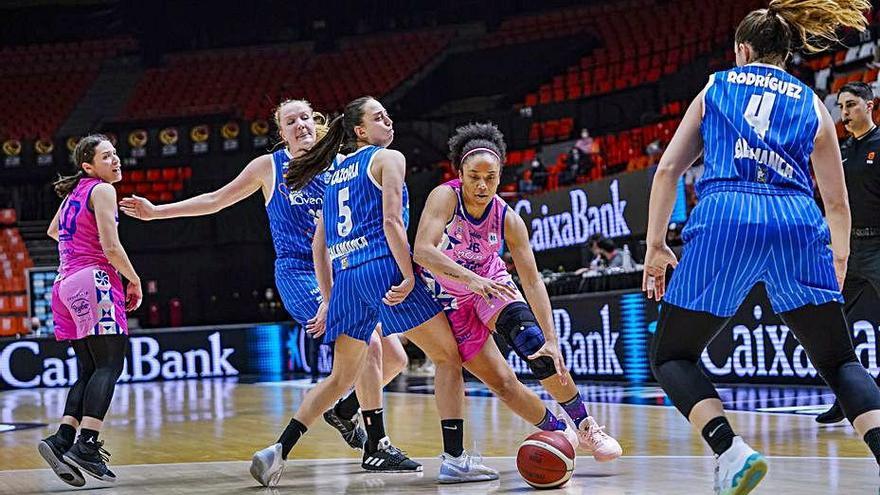 Helena Oma (Lugo), en una acció del partit d&#039;anit.