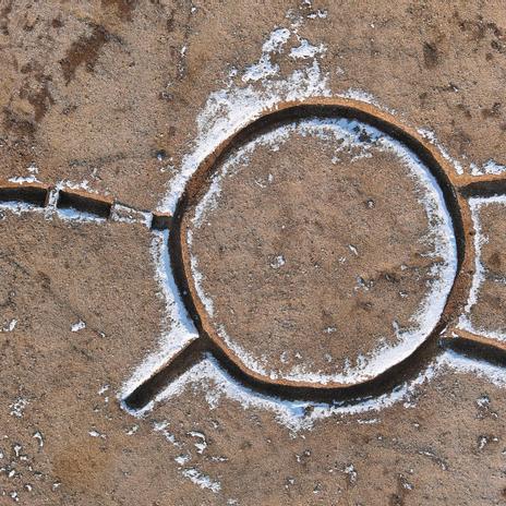 Arqueólogos descubren en Francia un monumento antiguo que podría reescribir la Historia