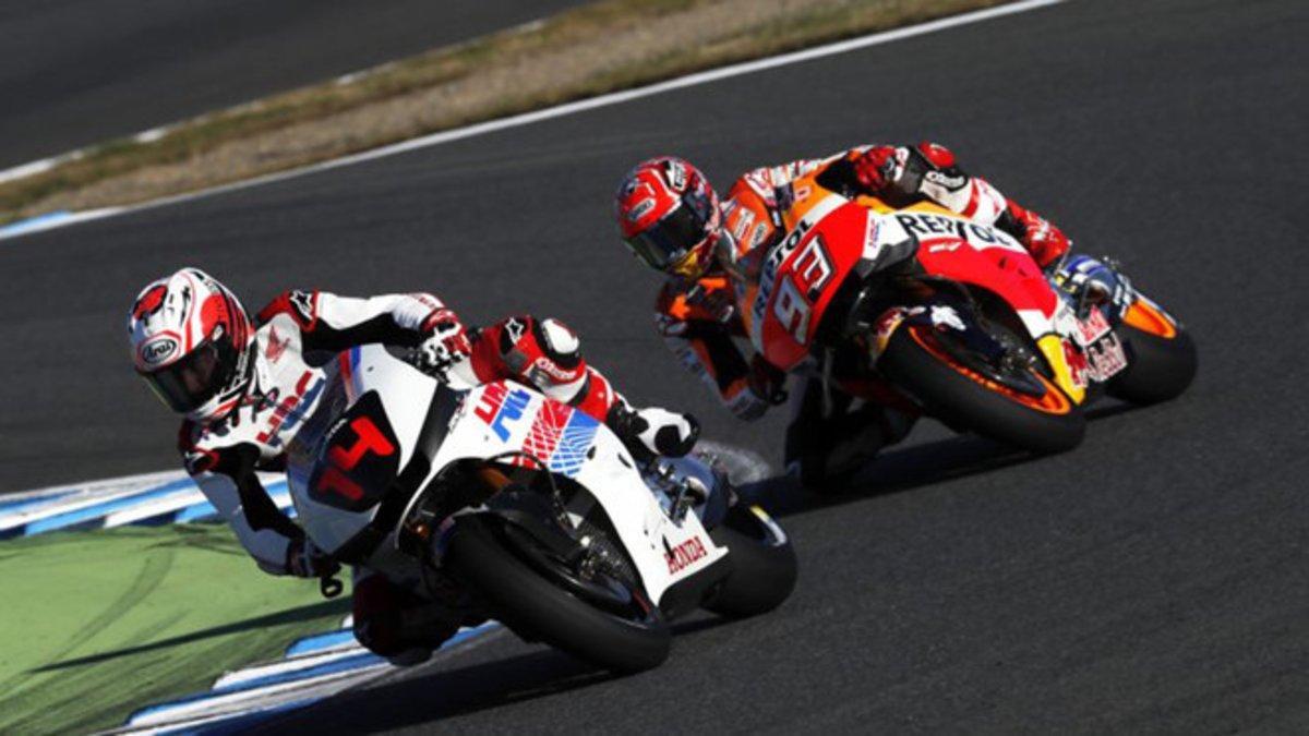 Alonso y Márquez, pilotando sendas Honda en Motegi en 2016