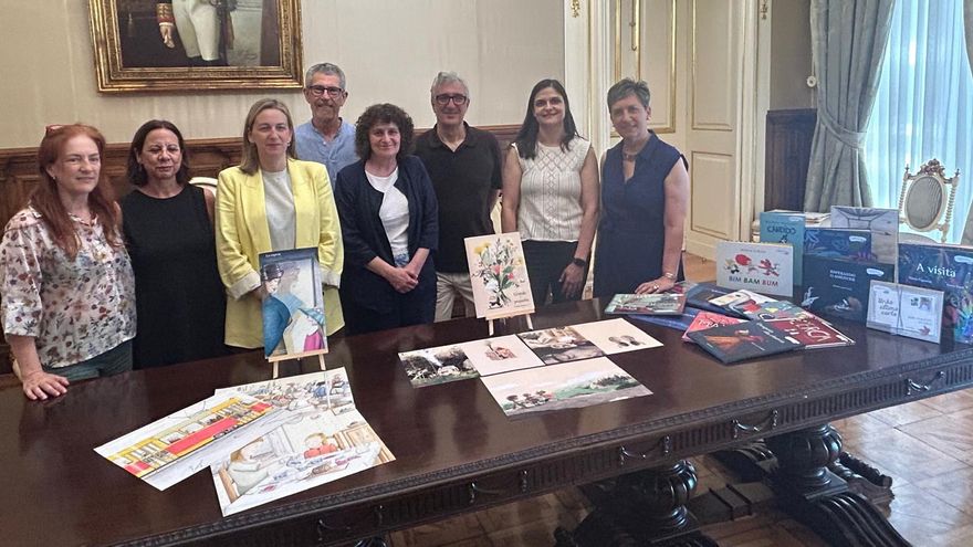 ‘Grande e pequena’ gaña o premio Compostela a mellor álbum ilustrado internacional