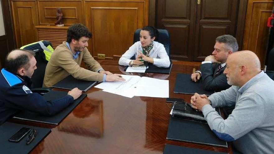 Reunión de coordinación de las obras en la avenida de Ourense.  // Santos Álvarez