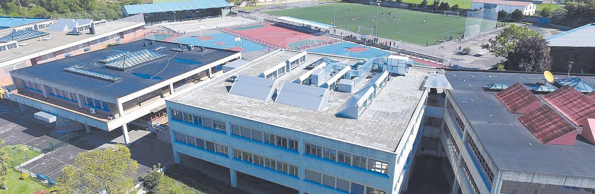 Vista aérea del colegio San Ignacio de Oviedo