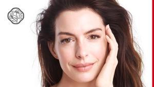 Anne Hathaway, embajadora de Vital Perfection de Shiseido