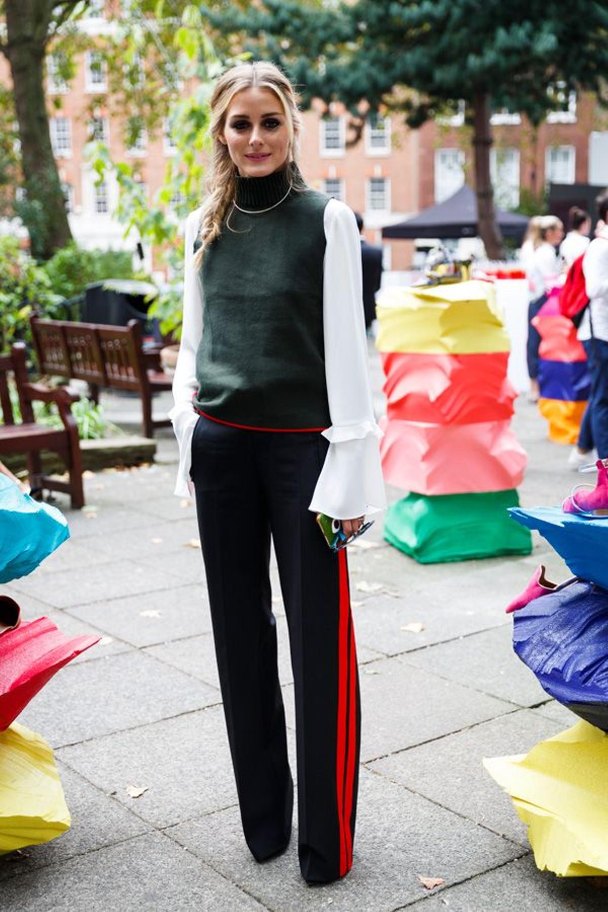 Olivia Palermo con pantalones deportivos de Zara