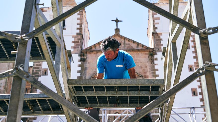 El Clásico ya luce en la parte antigua de Cáceres