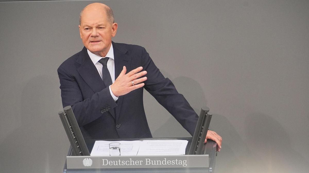 Olaf Scholz, canciller de Alemania, comparece ante el Bundestag