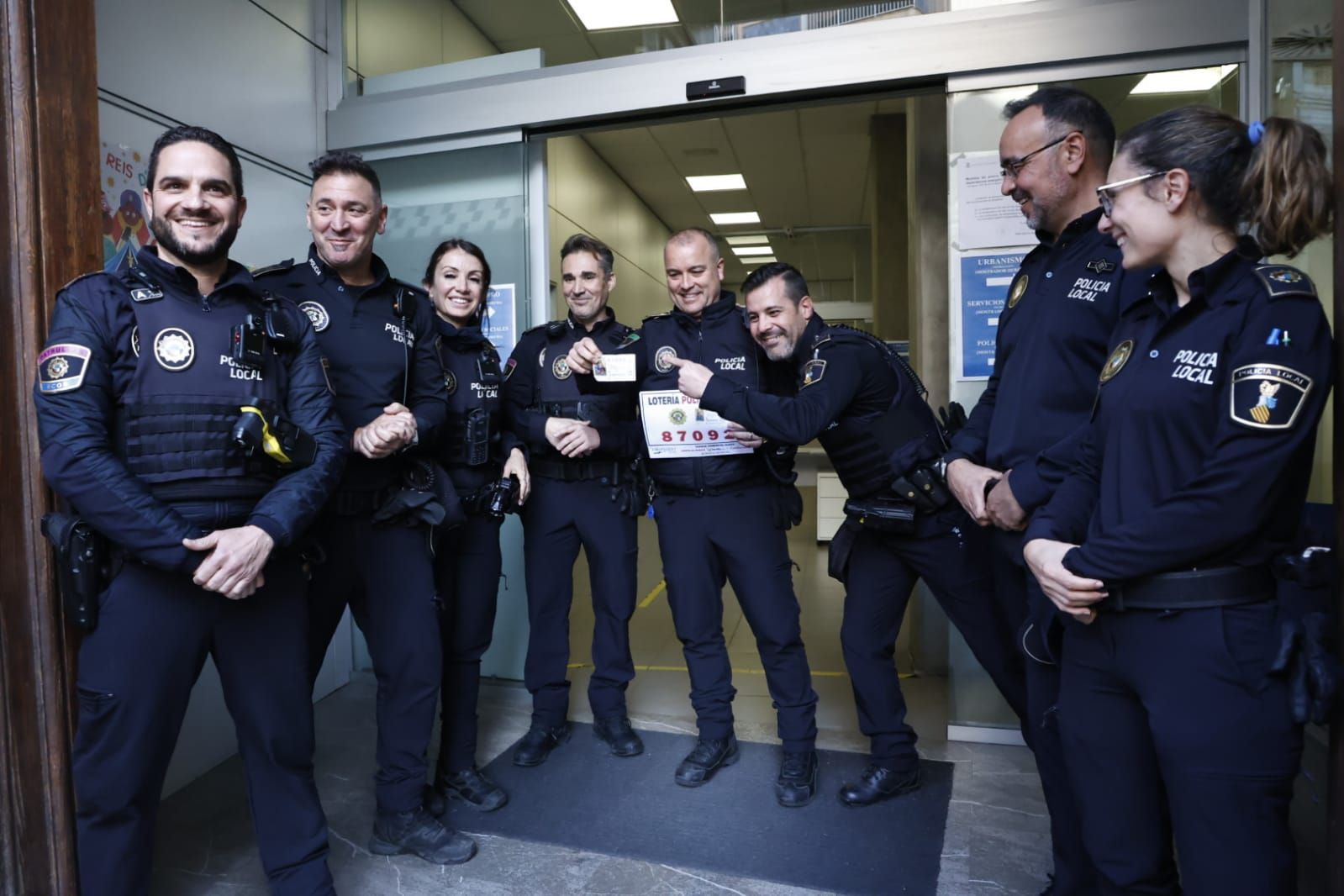 Un quinto premio deja en la Policía Local de Burjassot más de un millón de euros