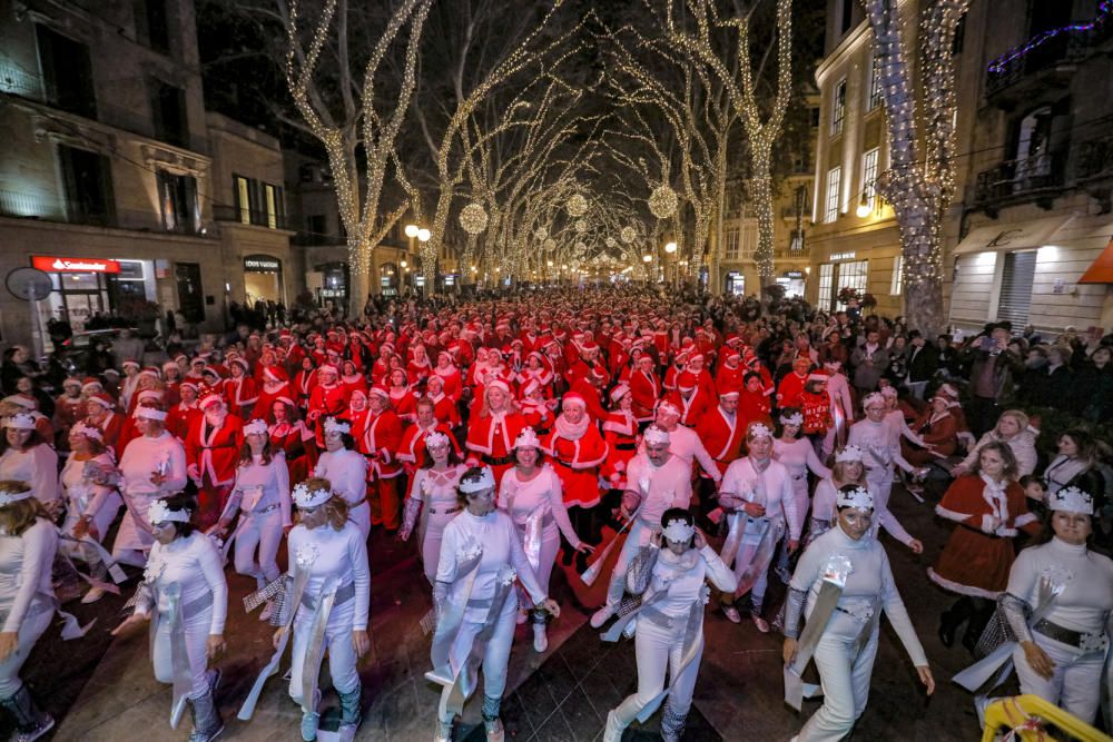 Line Dance: Rote Welle auf dem Borne-Boulevard