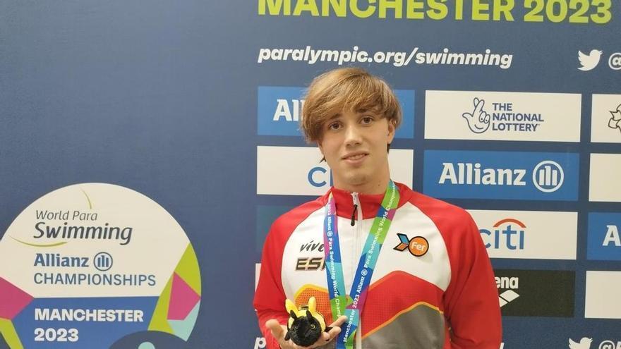 Enrique Alhambra se cuelga su segunda medalla en Manchester