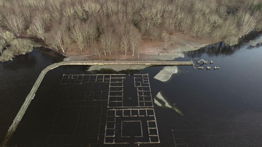 El agua sepulta el campamento romano que la sequía hizo más visible