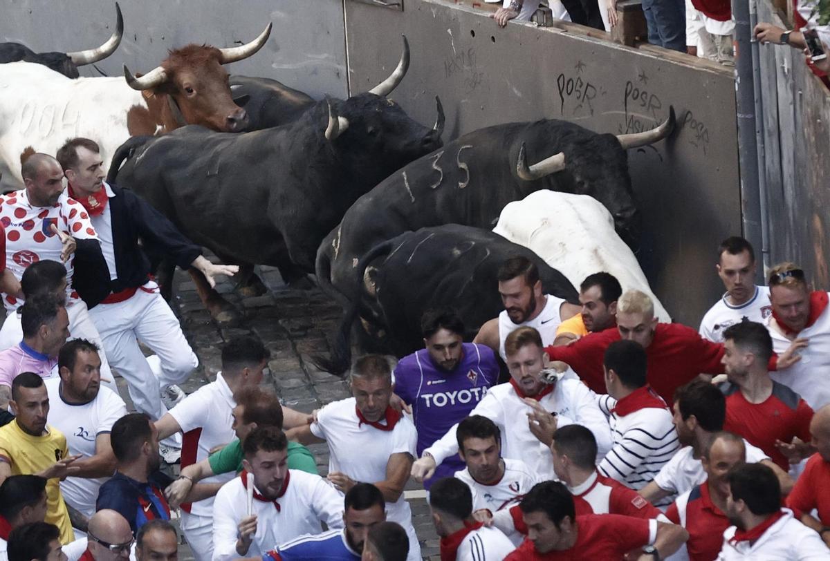 Segundo encierro de (152282830).jpg