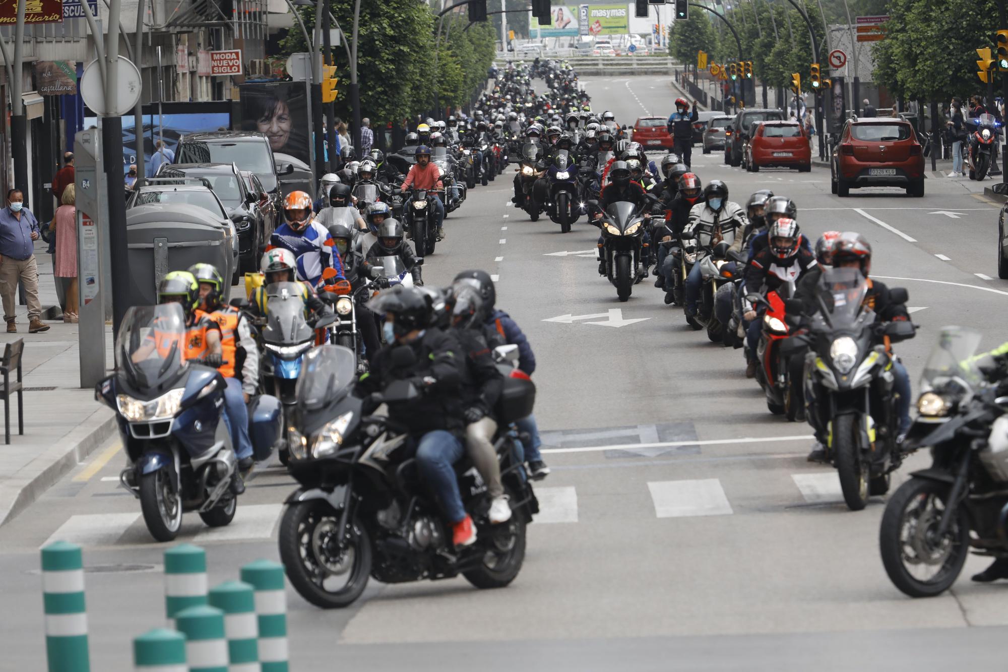 Concentración motos en Gijón