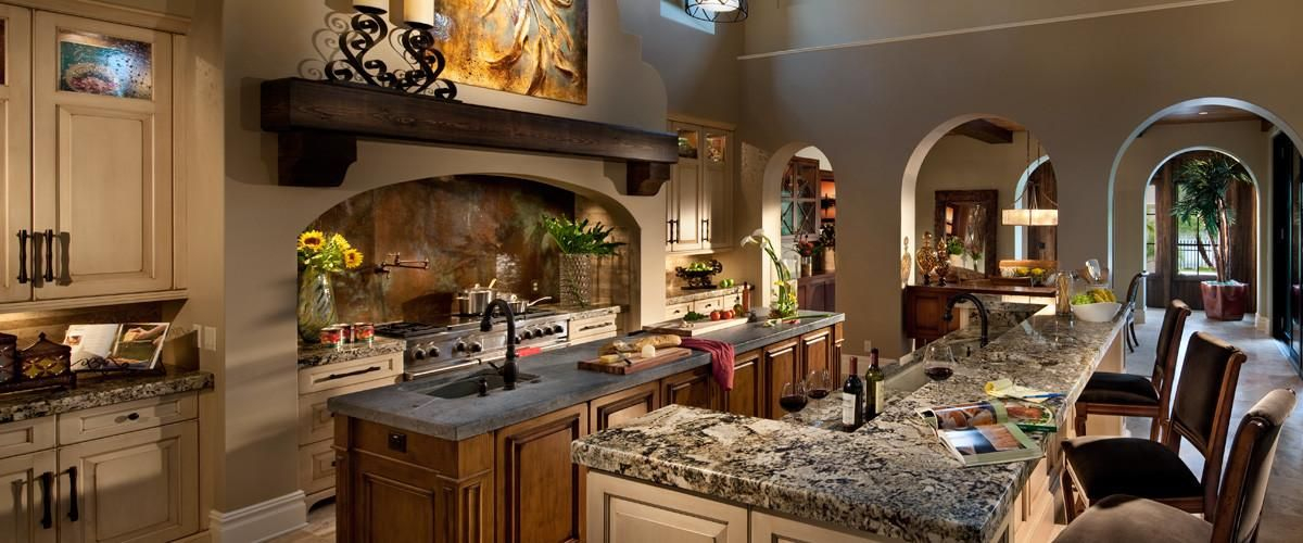 Cocina con doble isla en el complejo residencial de Disney World