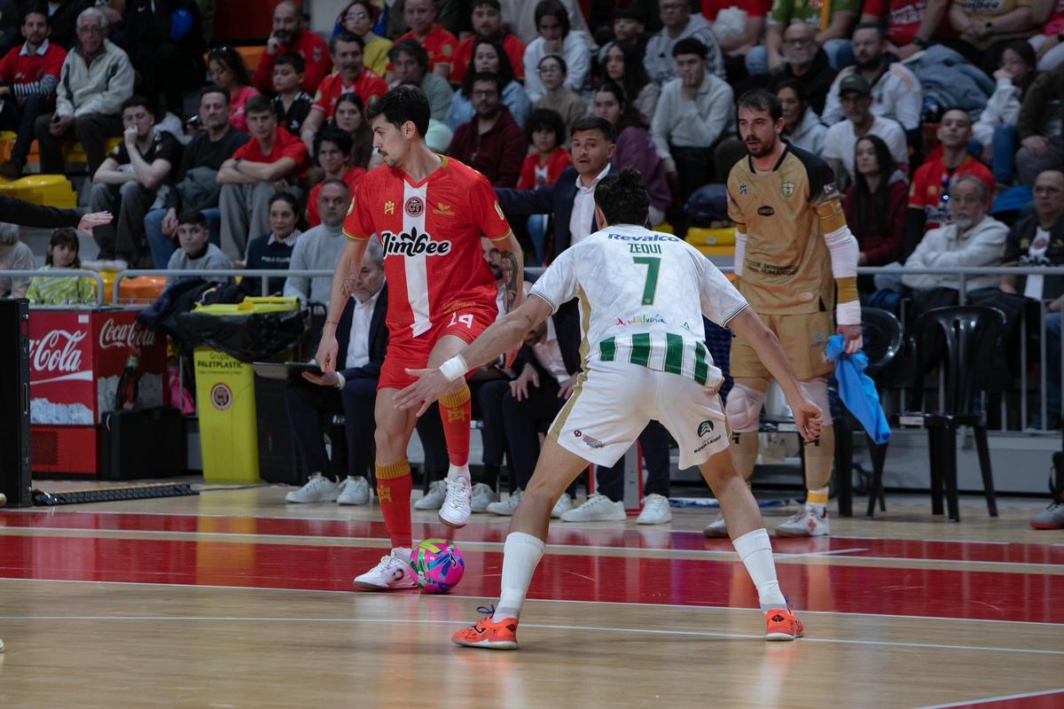 Las imágenes de la derrota de Jimbee Cartagena frente a Córdoba Las imágenes de la derrota de Jimbee Cartagena frente a Córdoba