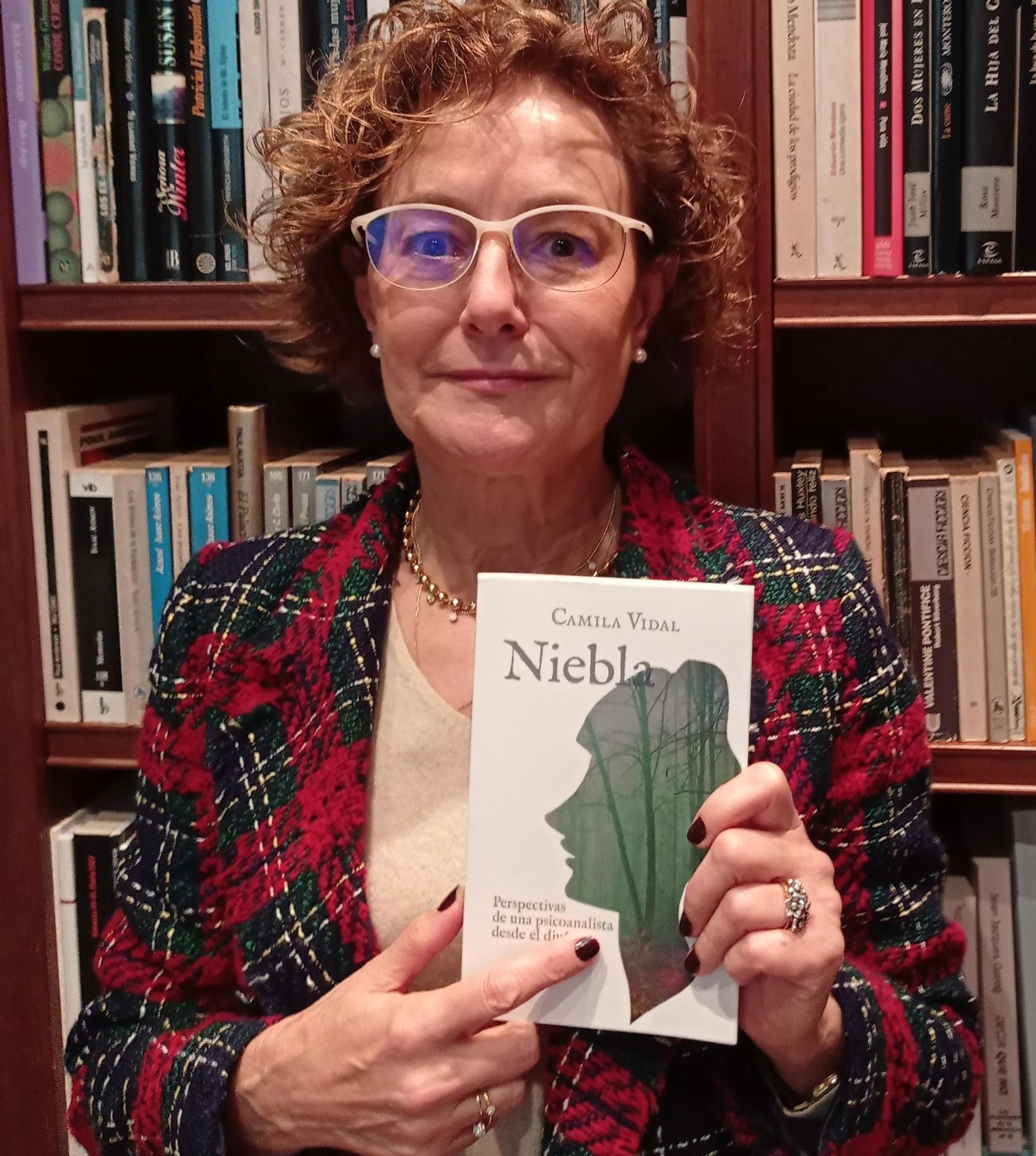 Es extraño, pero no hay más trabajo de lo habitual con esto de la pandemia”  - Faro de Vigo