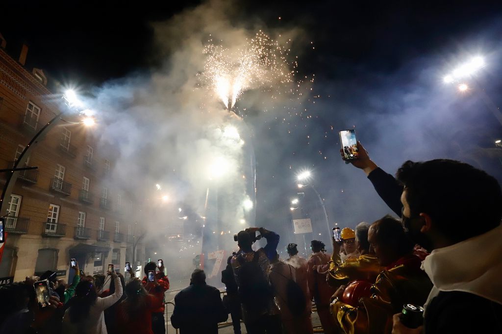 El desfile del Entierro de la Sardina y la quema, en imágenes