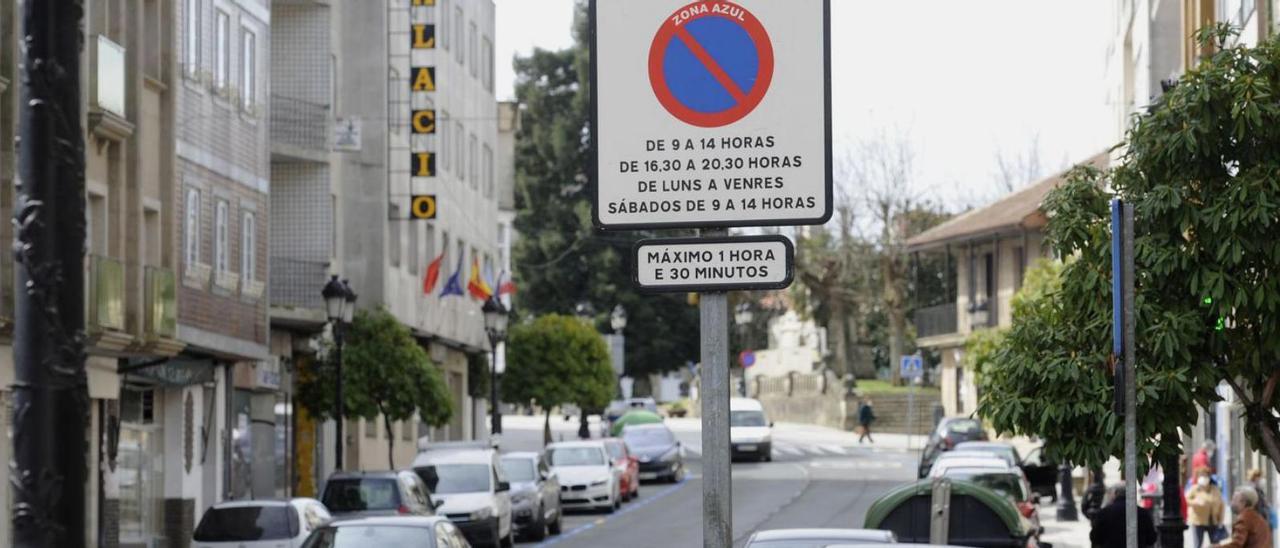 Matemático Rodríguez fue la última calle delimitada con zona azul. |   // BERNABÉ/JAVIER LALÍN