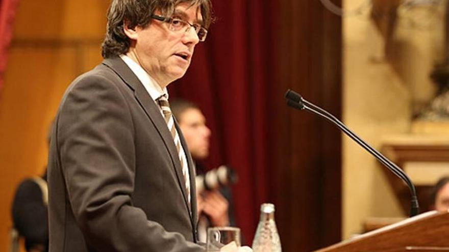 Carles Puigdemont es investido &#039;president&#039; y se compromete a culminar &quot;con éxito&quot; el &#039;procés&#039;