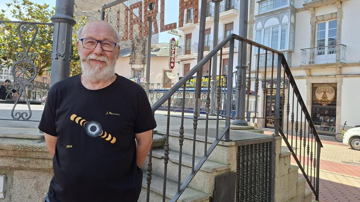 El valdesano Faustino García, astrónomo aficionado de Muñás de Arriba, espera con emoción el eclipse total de sol