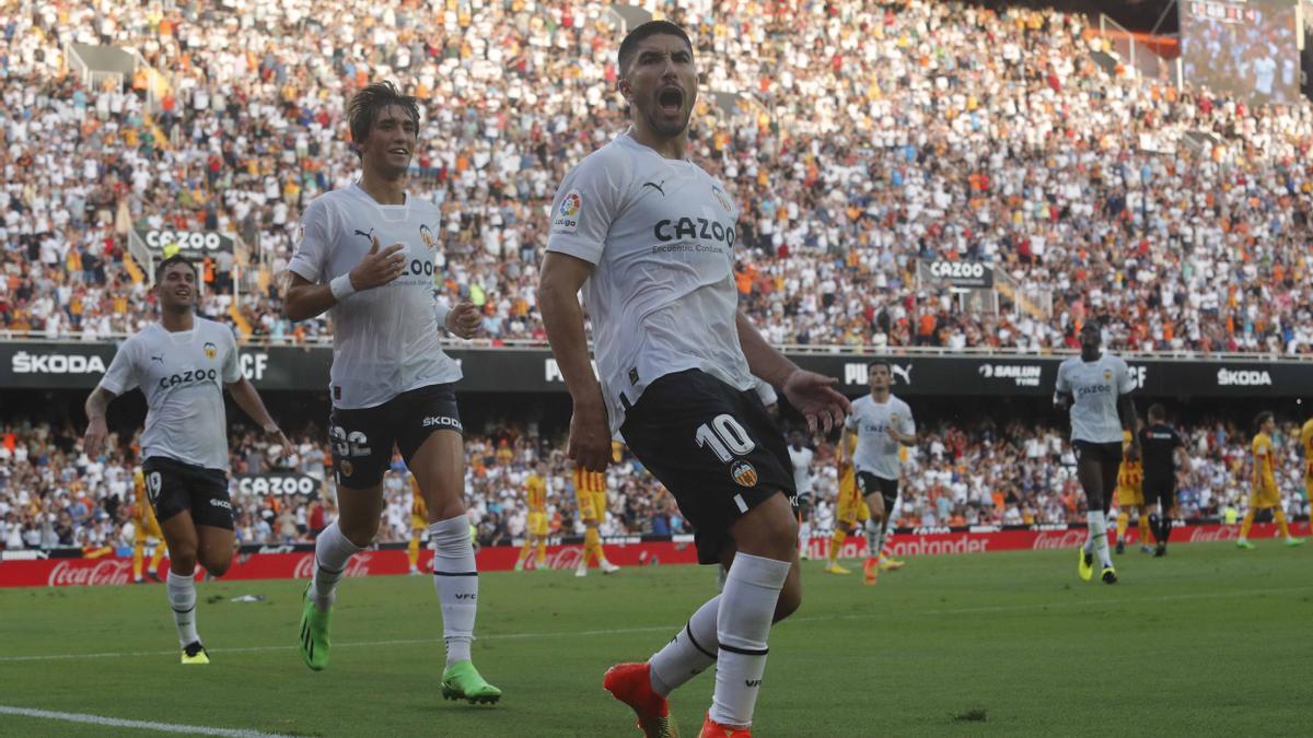 Soler celebrando el gol ante el Girona
