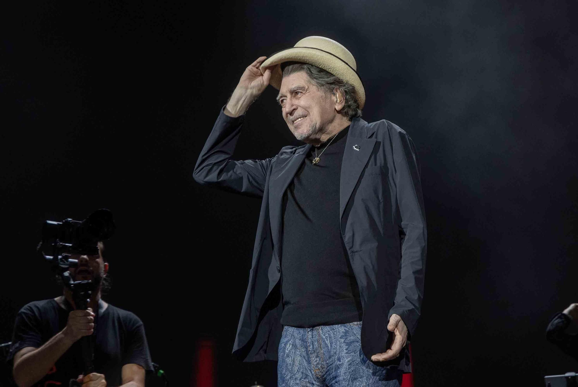 Las fotos del penúltimo concierto de Joaquín Sabina en Alicante
