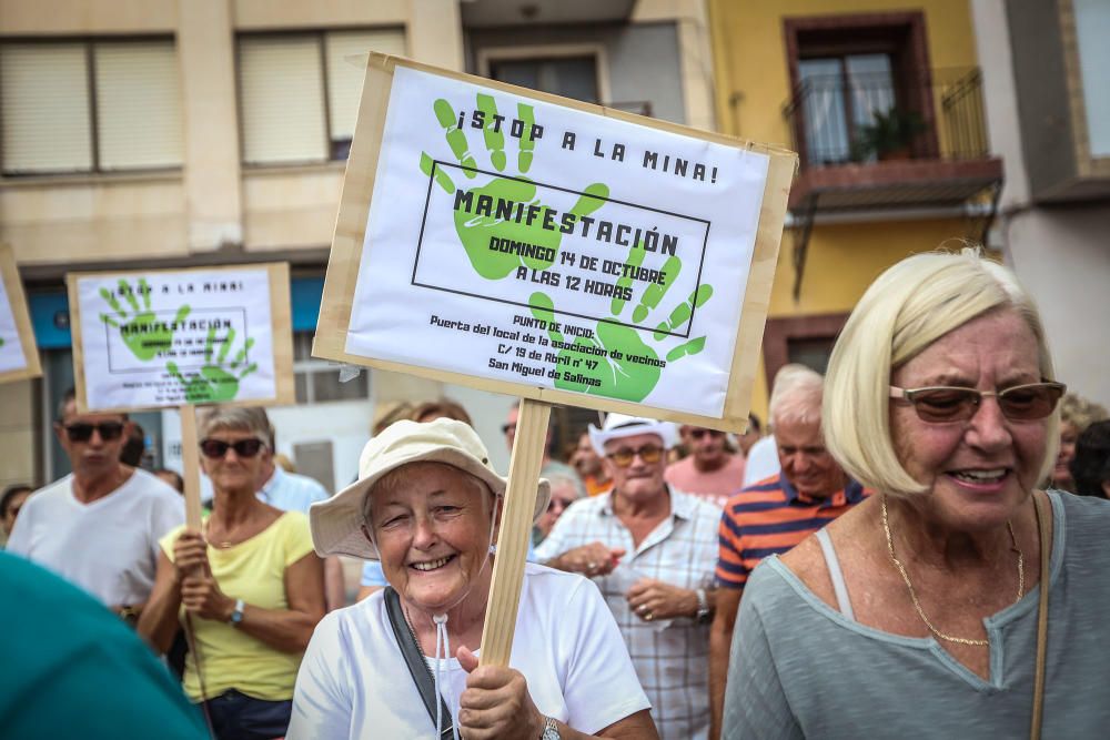 Protesta en San Miguel de Salinas contra la instal