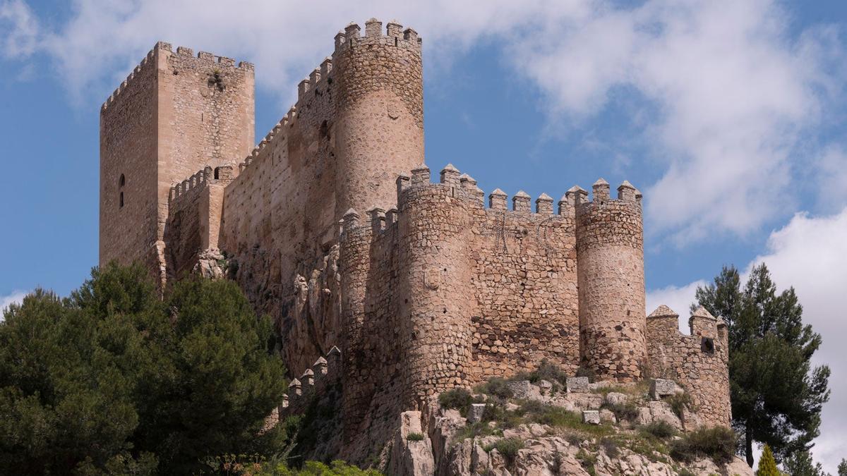 Cinco monumentos que no hay que perderse al visitar Almansa