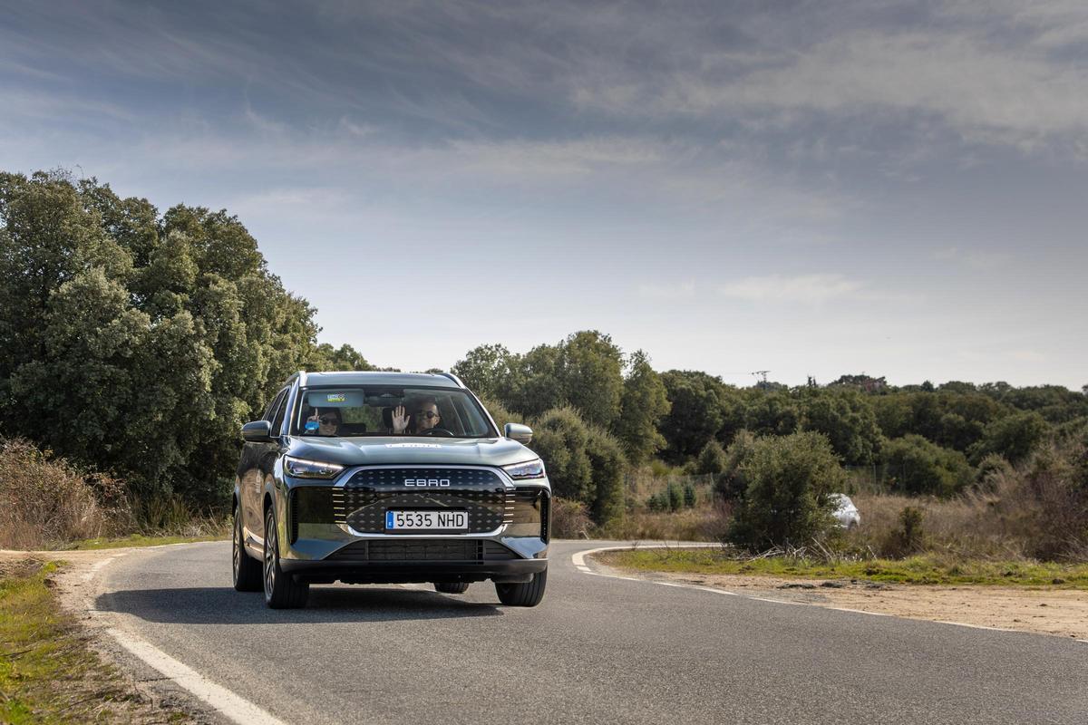 EBRO somete a examen su gama electrificada en un exigente ECO Rally