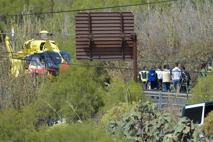 17-03-2019 SAN BARTOLOMÉ DE TIRAJANA. Accidente. Choca un coche contra tres motos.   Fotógrafo: ANDRES CRUZ  | 17/03/2019 | Fotógrafo: Andrés Cruz