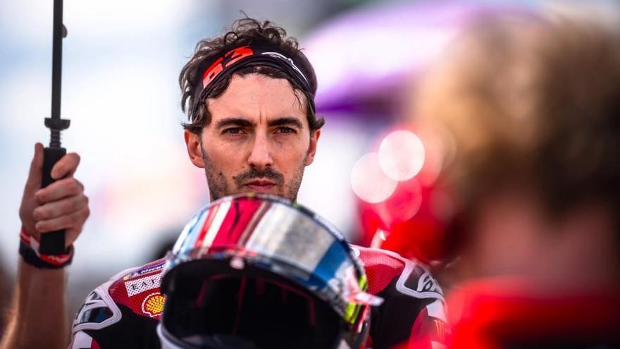 Pecco Bagnaia pasa por quirófano por sorpresa
