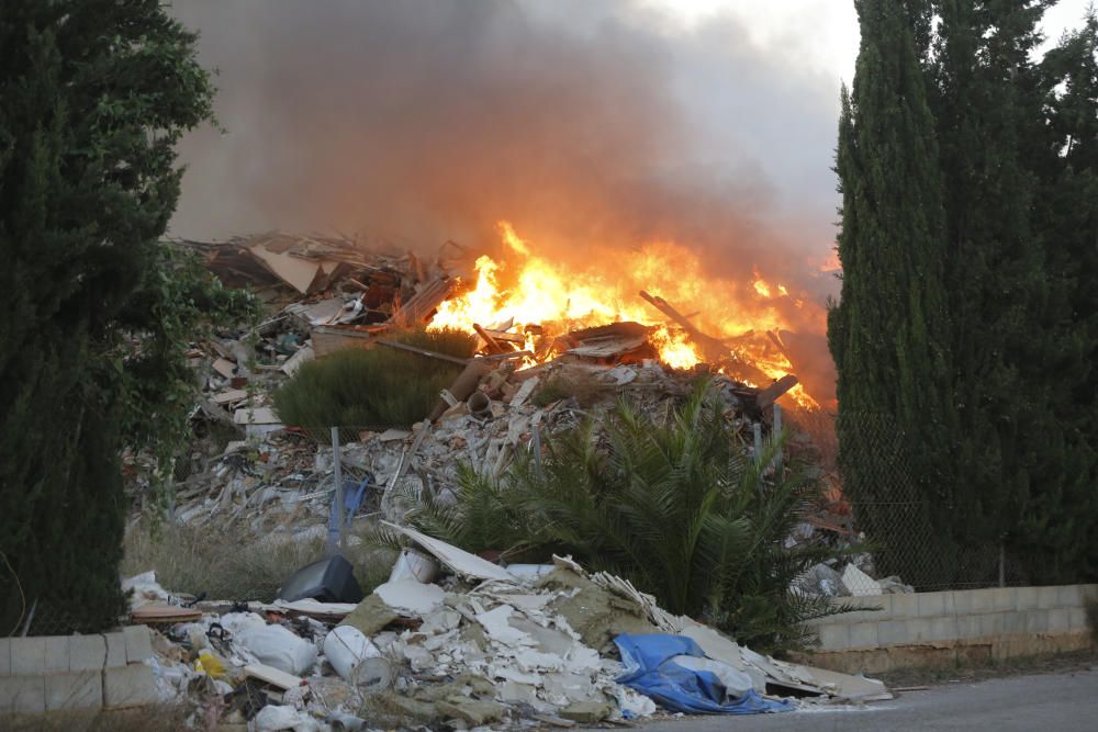 Incendio en Gemersa