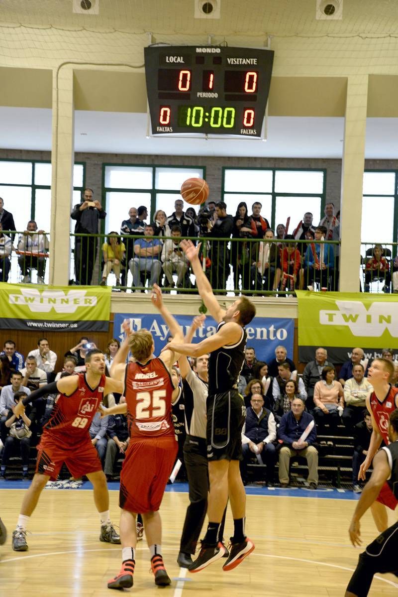 Las imágenes del CAI Zaragoza-Dominion Bilbao Basket