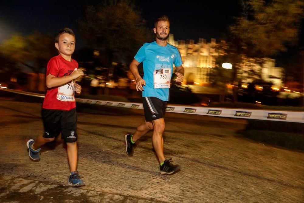 Carrera nocturna en el centro de Palma