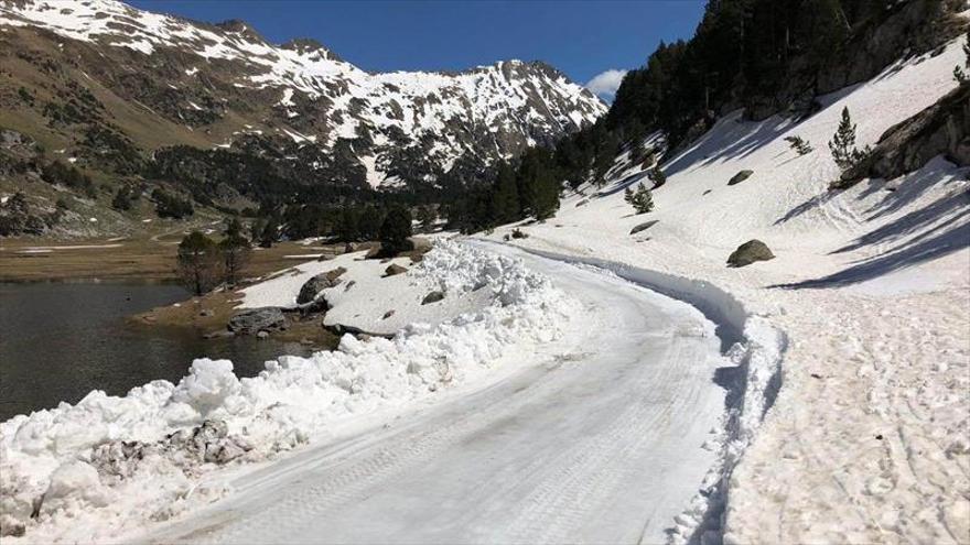 Abierta la pista de la Besurta en Benasque