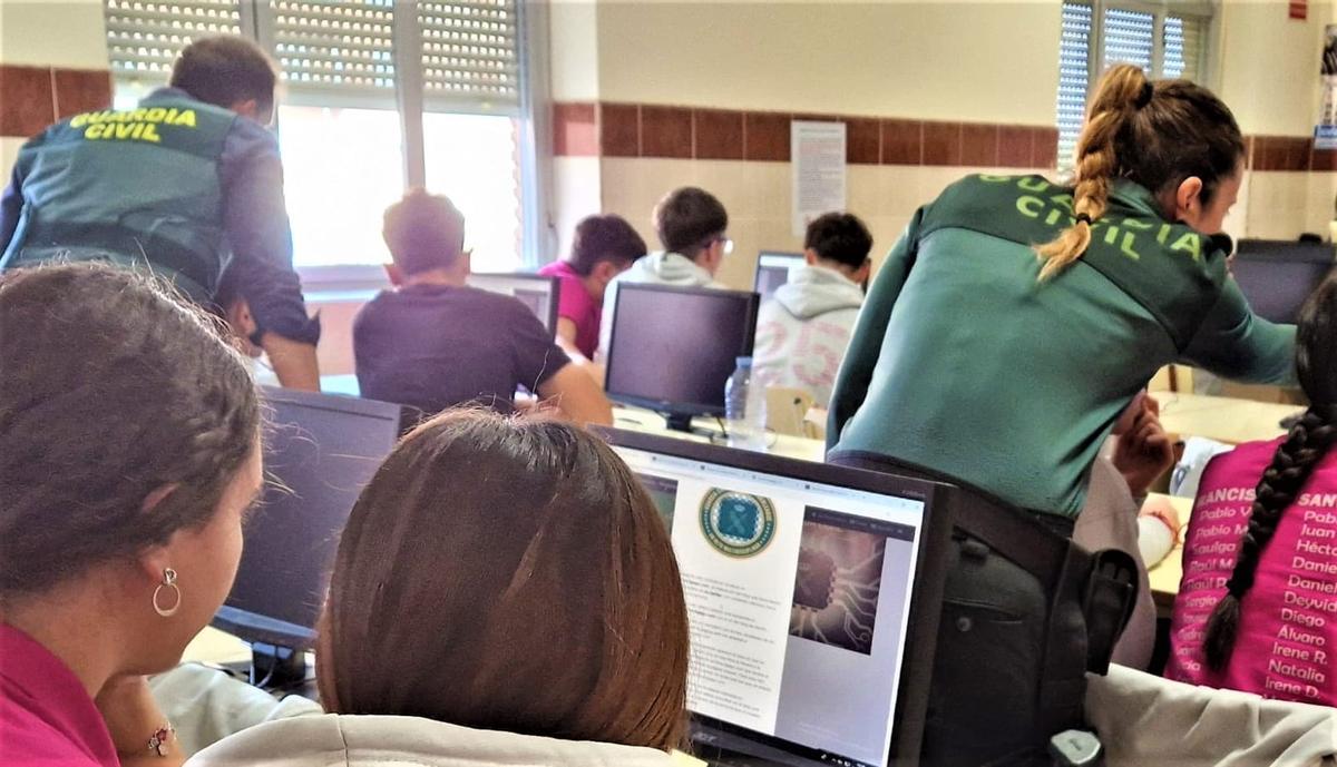 Concurso Ciberliga, organizado por la Guardia Civil.